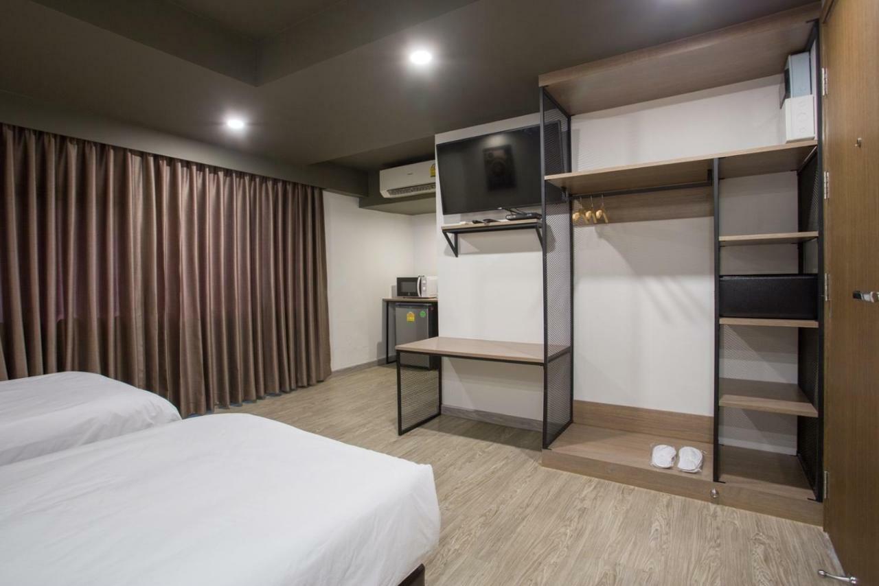 Toptel Thaphra - ท็อปเทล ท่าพระ Bangkok Esterno foto